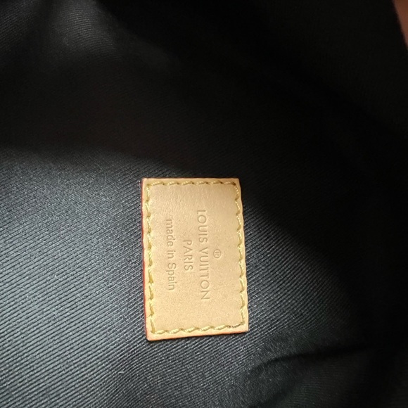 Bumbag - Picture 11 of 16